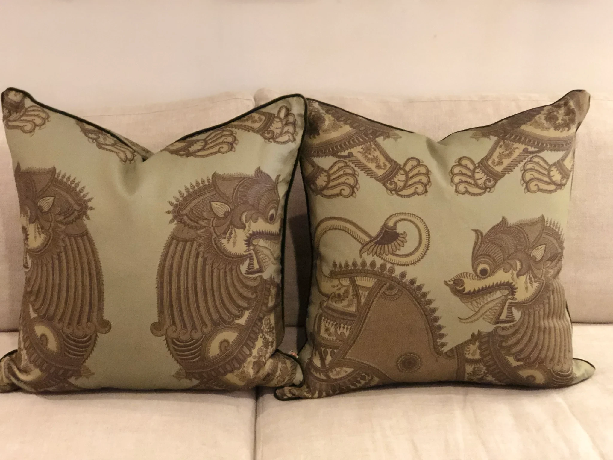 Foo Dog Opium Pillow